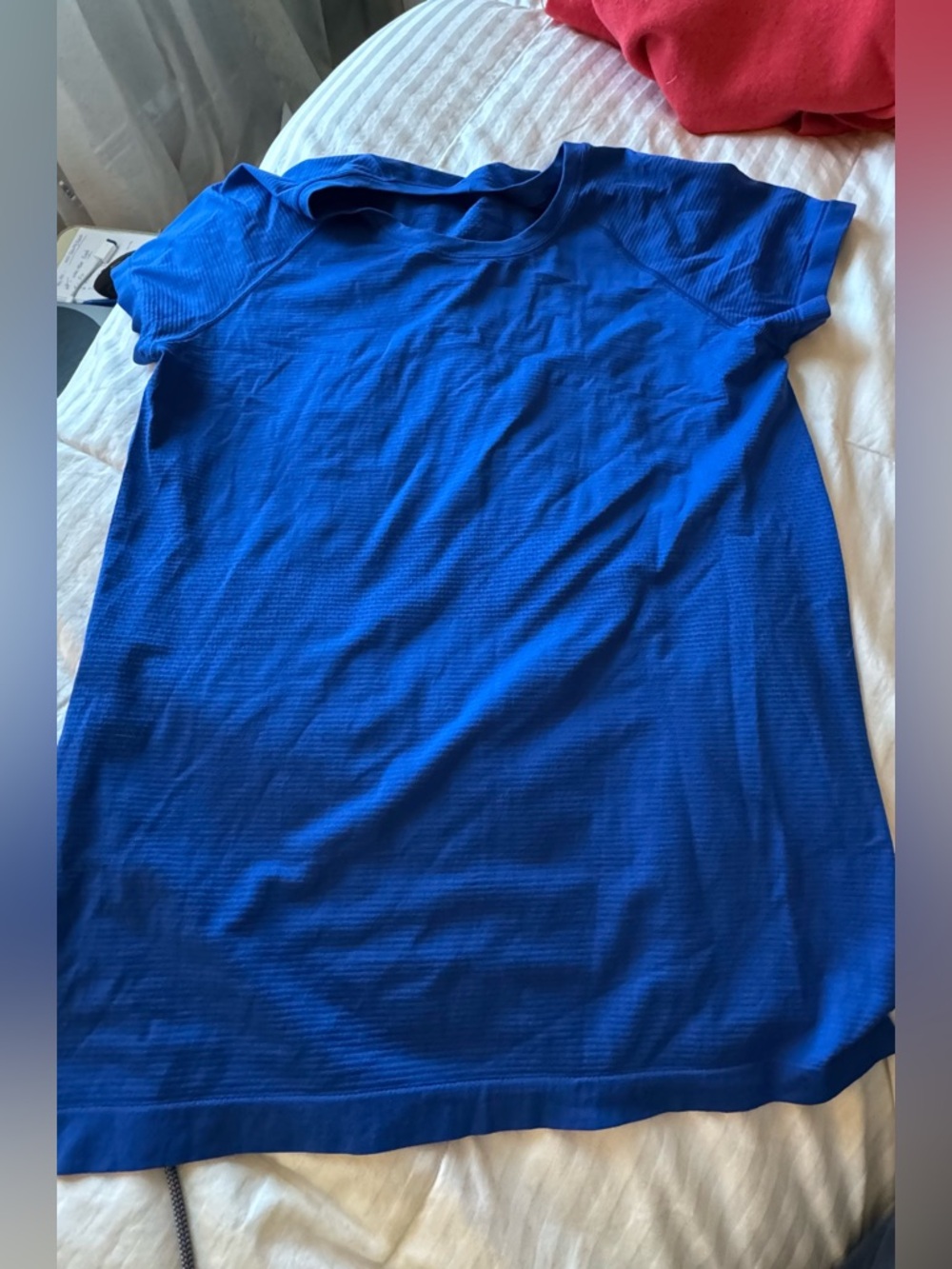 Lululemon Swiftly short sleeve size 12